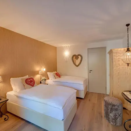 Chalet Marleau Vacation Tatil Evi